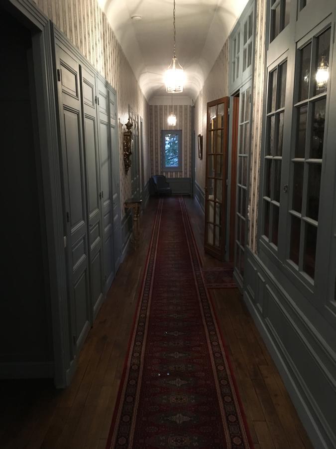 Hotel Le Manoir de La Gravière à Mouzon  Chambre photo